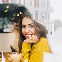 Pembawaan./Copyright&nbsp;freepik.com/author/lookstudio