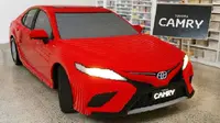 Keren, Toyota Camry Ini Dibangun dari Setengah Juta Lego (foto: Paultan)