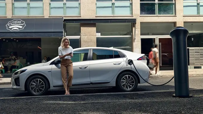 IONIQ Electric dan KONA Electric, Mobil Listrik Cantik Hyundai Hadir di Indonesia