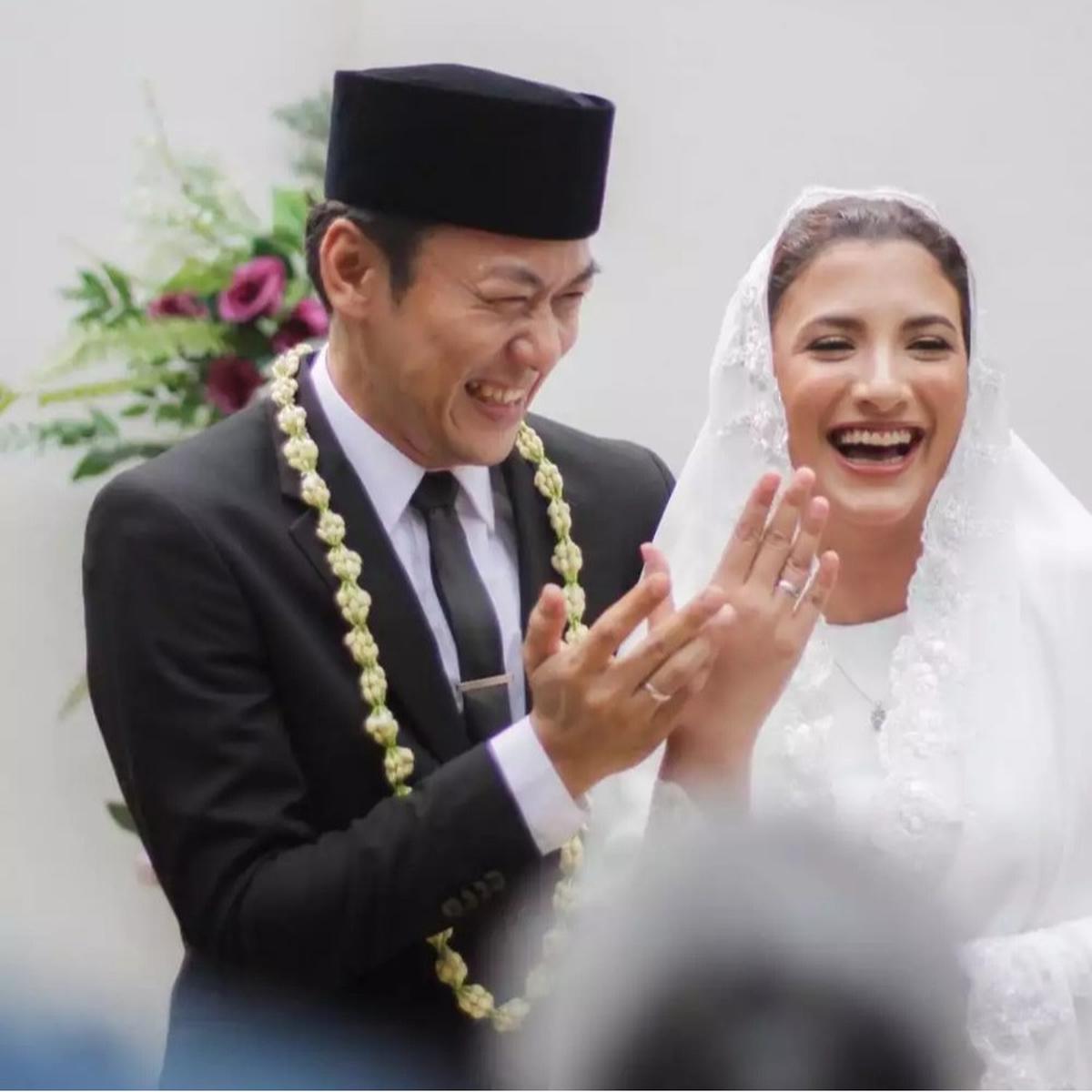 Tak Hanya Luna Maya, Deretan Artis Indonesia Ini Baru Menikah di Usia 40 Tahunan