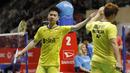 Ganda putra Indonesia Kevin Sanjaya/Marcus Gideon saat melawan wakil Thailand, Tinn Isriyanet/Kittisak Namdash, pada laga Indonesia Masters 2018 di Istora Senayan, Rabu (24/1/2018). Kevin/Marcus menang 21-16 21-16. (Bola.com/M Iqbal Ichsan)
