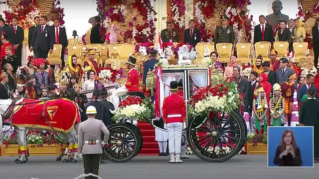 Kirab Budaya Iringi Pengembalian Duplikat Bendera Merah Putih dari Istana