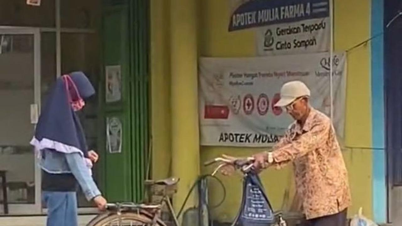Viral Momen Anak Perempuan Dibonceng Ayahnya Naik Sepeda, Bikin Nostalgia Warganet