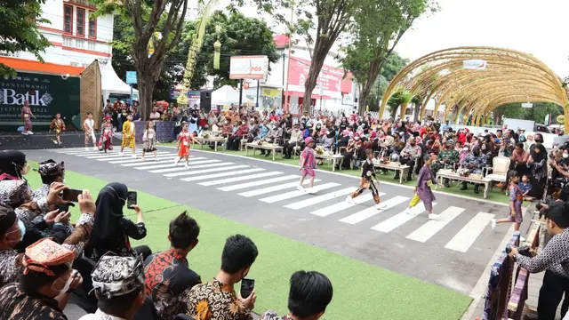 Fesyen Banyuwangi.