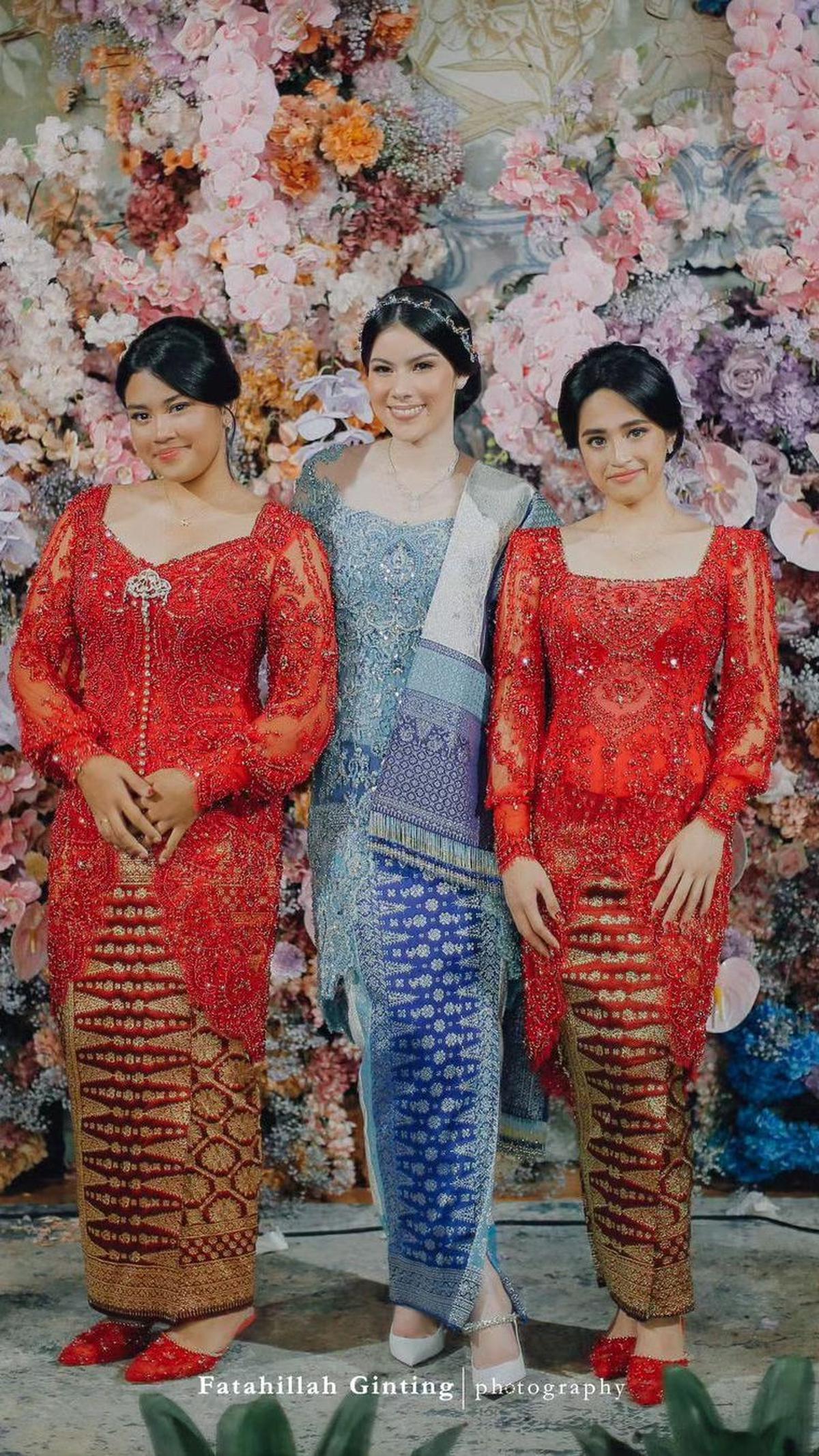 Akrab dengan Kedua Putri Wakapolri Komjen Agus Andrianto