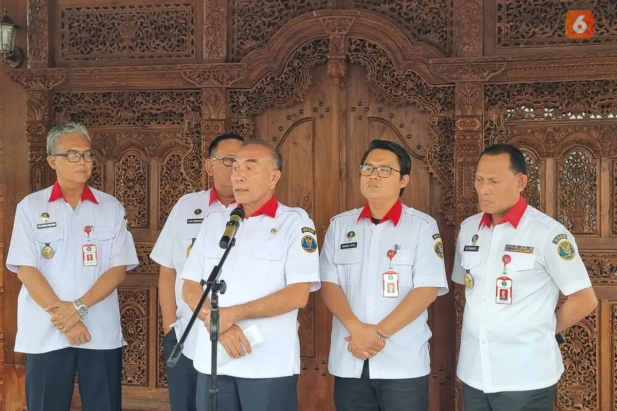 Kepala BSSN, Hinsa Siburian
