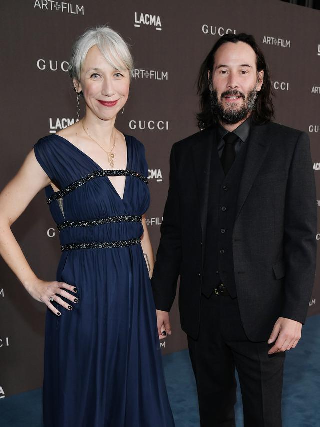 Alexandra Grant Digandeng Keanu Reeves Banyak Warganet Kecele Showbiz Liputan6 Com