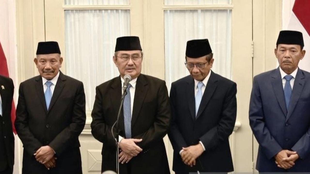 VIDEO: Tancap Gas! Prabowo Beri Arahan Tegas ke Tim Reformasi Polri Segera Evaluasi Polisi