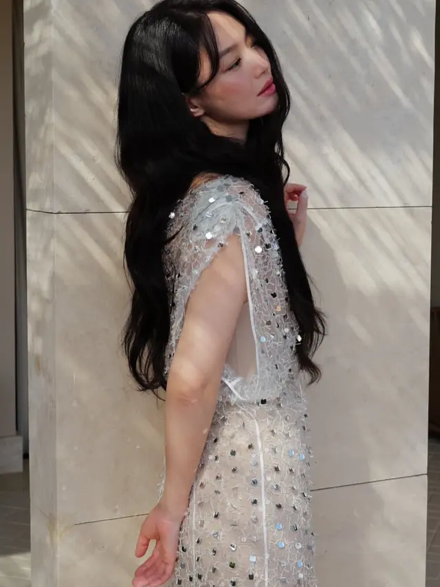 Tampilan Elegan Glamor Shin Min Ah di Acara Louis Vuitton. [@illusomina]