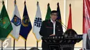 Menkumham Yasonna Laoly menyampaikan pemaparannya saat meresmikan tim Pengawasan Orang Asing  (PORA) di Gedung Imigrasi Kemenkumham, Jakarta (8/4). (Liputan.com/Helmi Afandi)