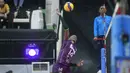 <p>Pemain Jakarta BIN, Kenia Carcaces melepaskan spike saat menghadapi Jakarta Popsivo Polwan pada laga putaran pertama final four PLN Mobile Proliga 2024 di GOR Bung Tomo, Surabaya, Minggu (7/7/2024). Jakarta BIN menang 3-0 (25-13, 37-35, 26-24). (Dok. PBVSI)</p>