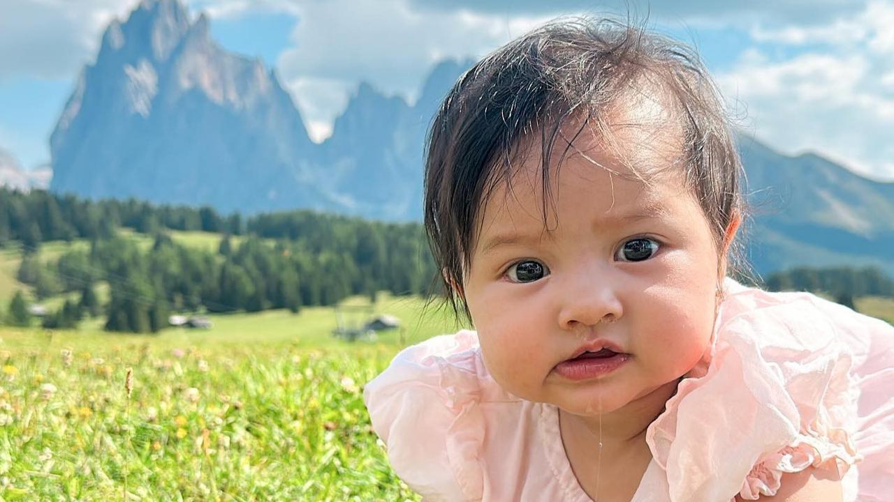 Potret Baby Launa di Italia