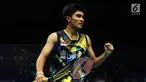 Pebulutangkis Indonesia, Panji Ahmad Maulana mengepalkan tangan saat melawan pemain Thailand, Suppanyu Avihingsanon di Kualifikasi Indonesia Open 2017 di Jakarta Convention Centre, Senin (12/6). Panji unggul 21-17, 21-17. (Liputan6.com/Helmi Fithriansyah)