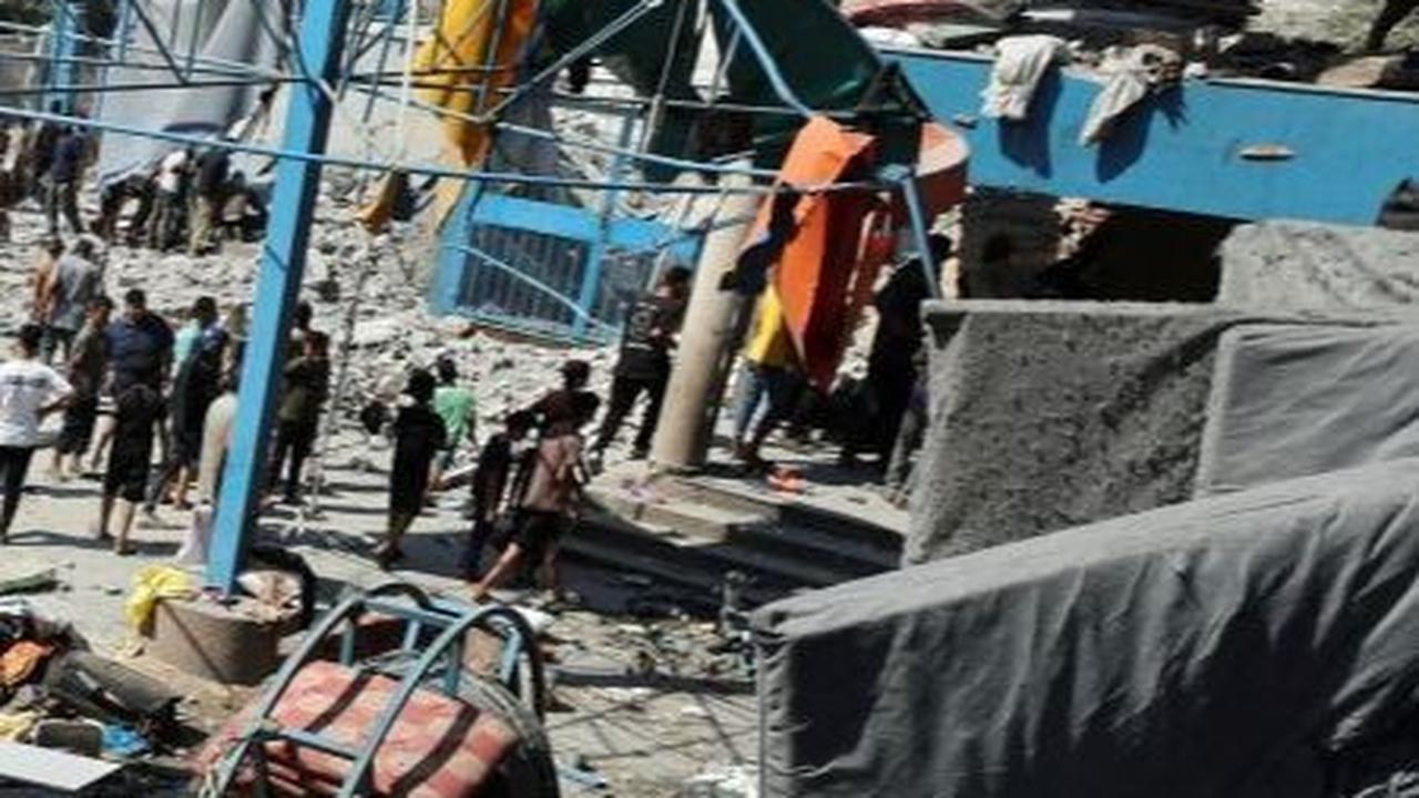 Lebih jauh lagi, pada 8 Juni lalu, serangan besar-besaran Israel di Kamp Nuseirat menewaskan sedikitnya 274 warga Palestina, termasuk 64 anak-anak dan 57 perempuan, serta melukai hampir 700 orang. Foto: REUTERS / Ramadan Abed<br>