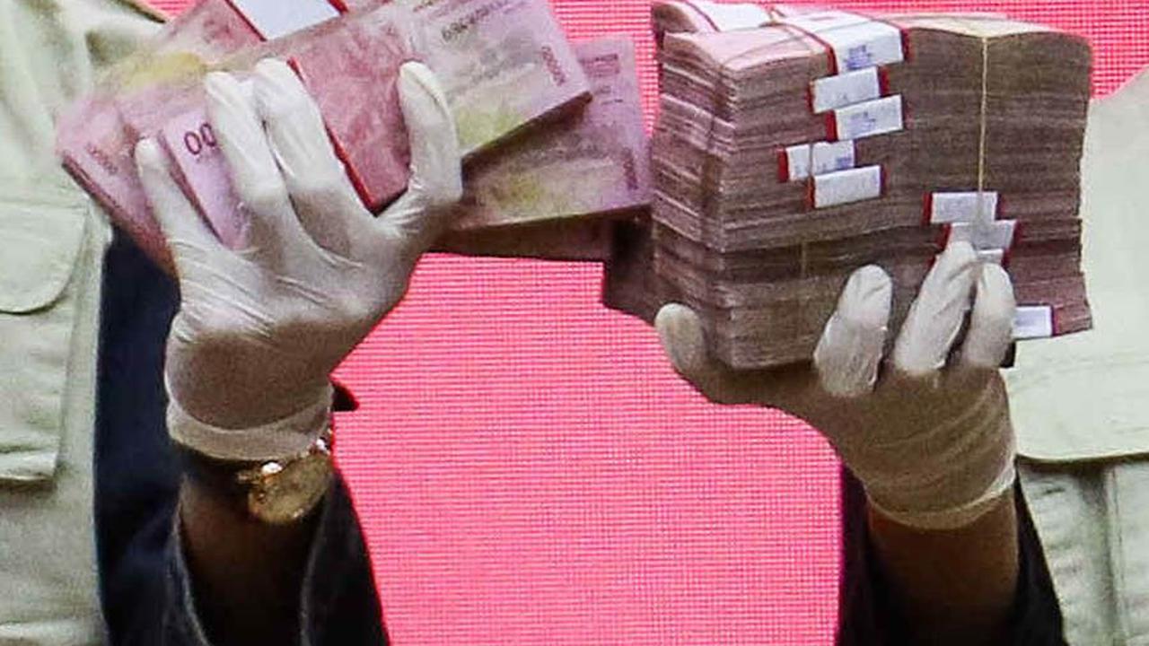 Uang tersebut pun saat ini telah dijadikan barang bukti atas kasus dugaan suap pengadaan barang dan jasa di Basarnas.