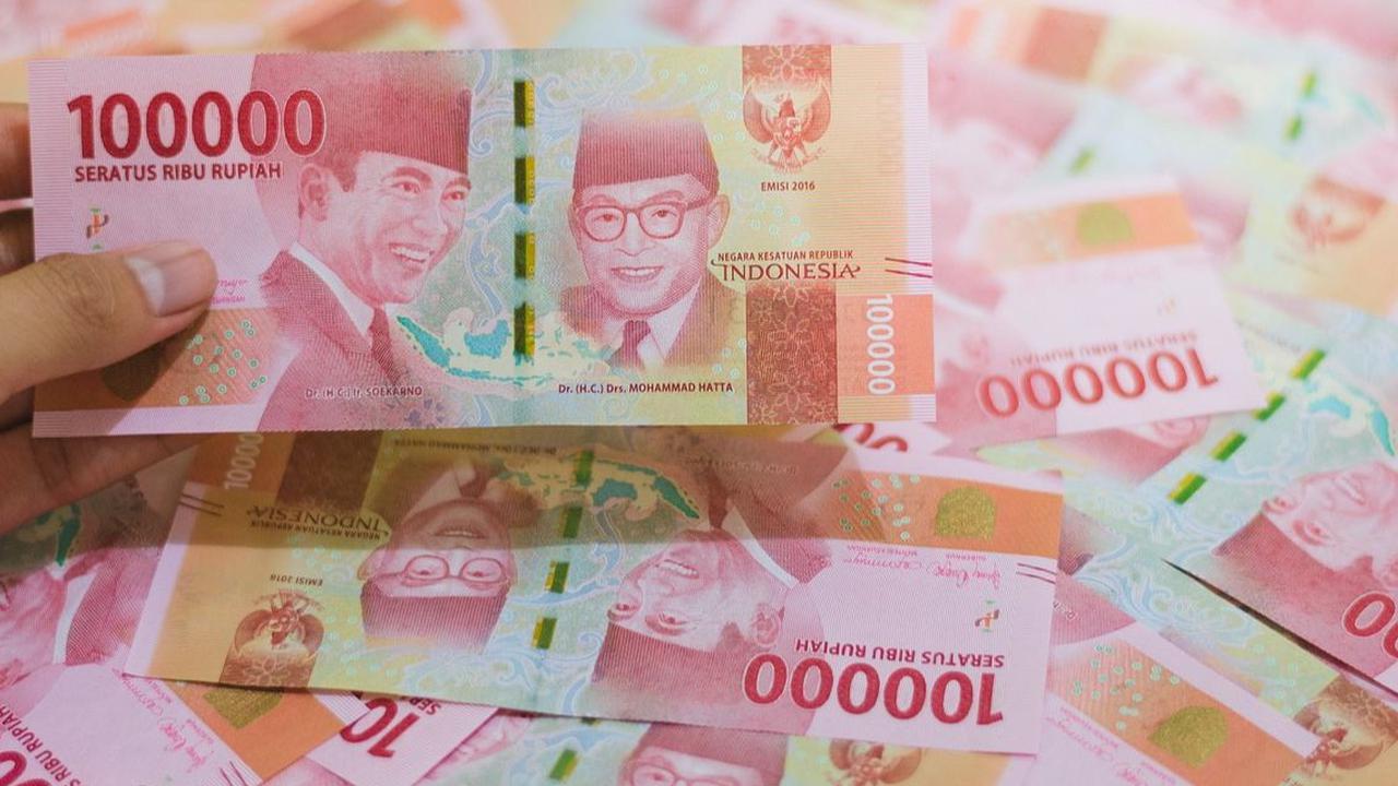 Omzet Ratusan Juta