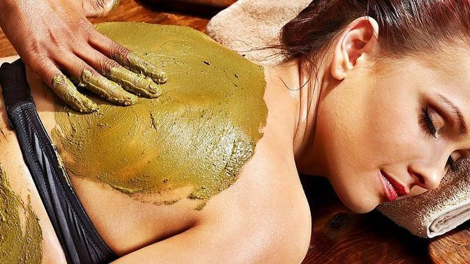 6 Manfaat Lulur untuk Kulit Ketahui Cara  Memakai yang  