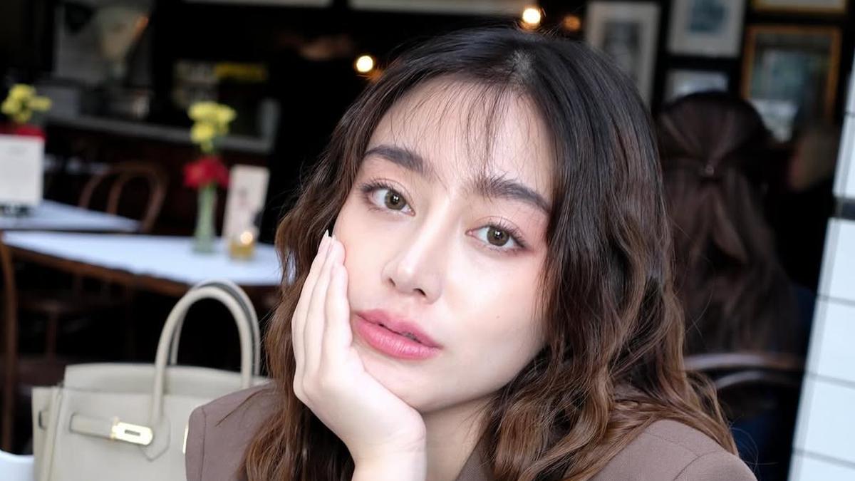 Selebgram Tasya Revina Lahirkan Anak Pertama Lewat Program Bayu Tabung, Sekalian Rilis Lagu Baru