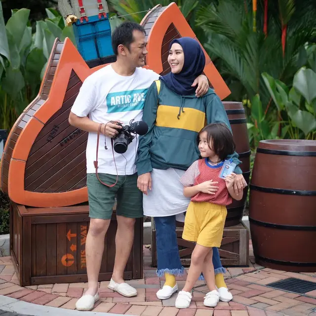 [Fimela] Zaskia Adya Mecca