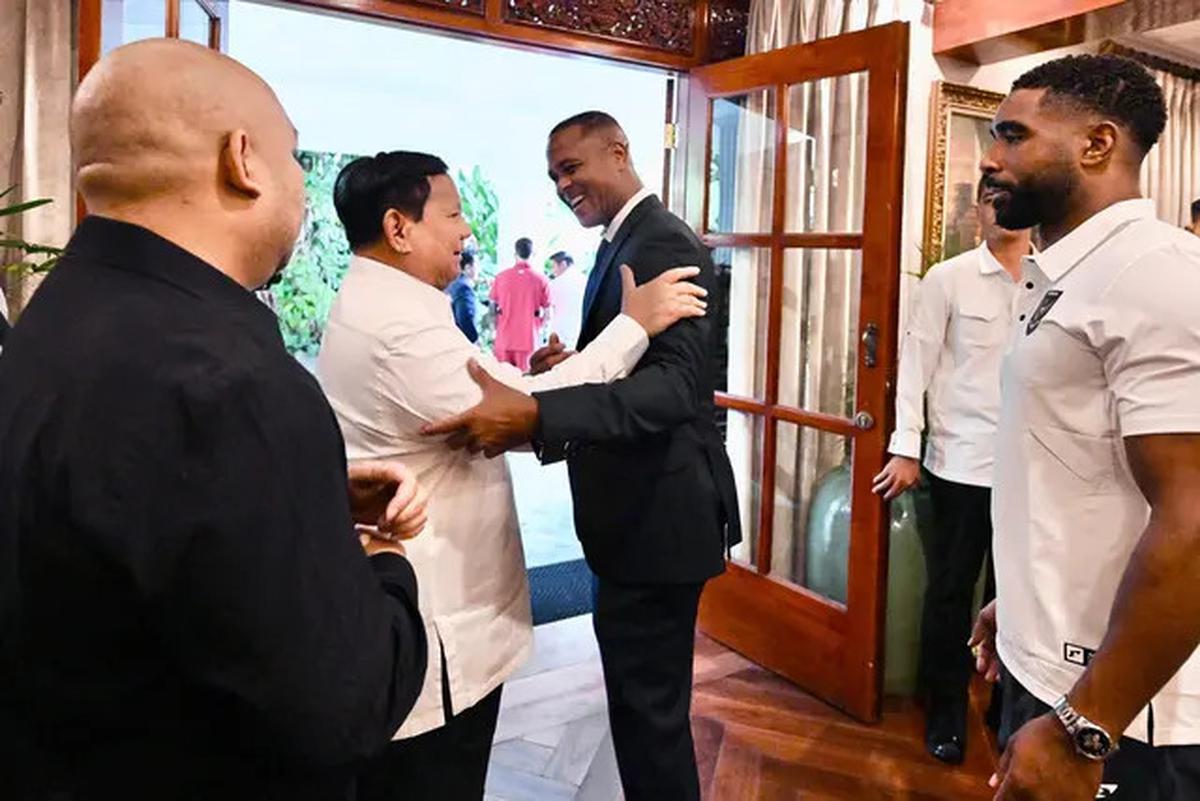 Istana Pastikan Jam Rolex untuk Timnas Indonesia dari Uang Pribadi Prabowo