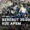 Berebut 30.000 Kue Apem