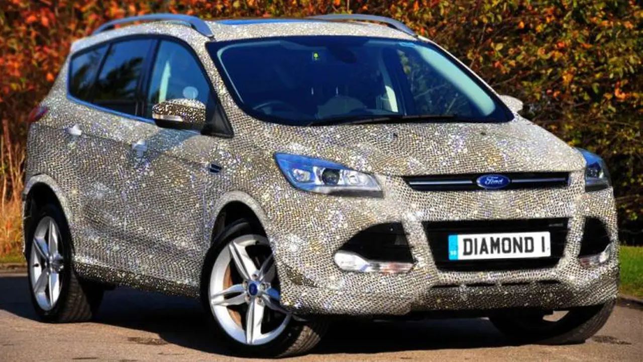 Ford Kuga Ini Dilapisi Berlian Mahal. Tertarik?