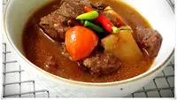 Resep Semur Daging Tomat dengan Rasa Gurih dan Asam Segar, Jadi Menu Sat Set yang Praktis Dibuat