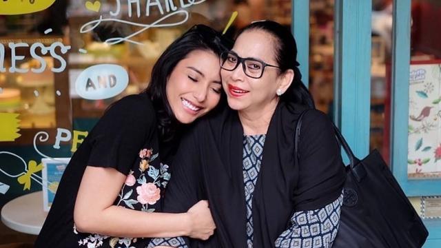 Ibu Tyas Mirasih Meninggal