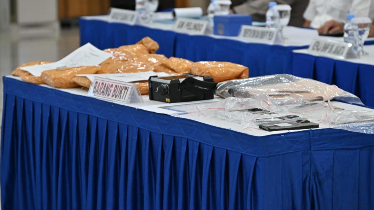 TNI AL dan PAM Pelabuhan Tanjung Priok Gagalkan Penyelundupan 10 Kg Sabu dari Pontianak