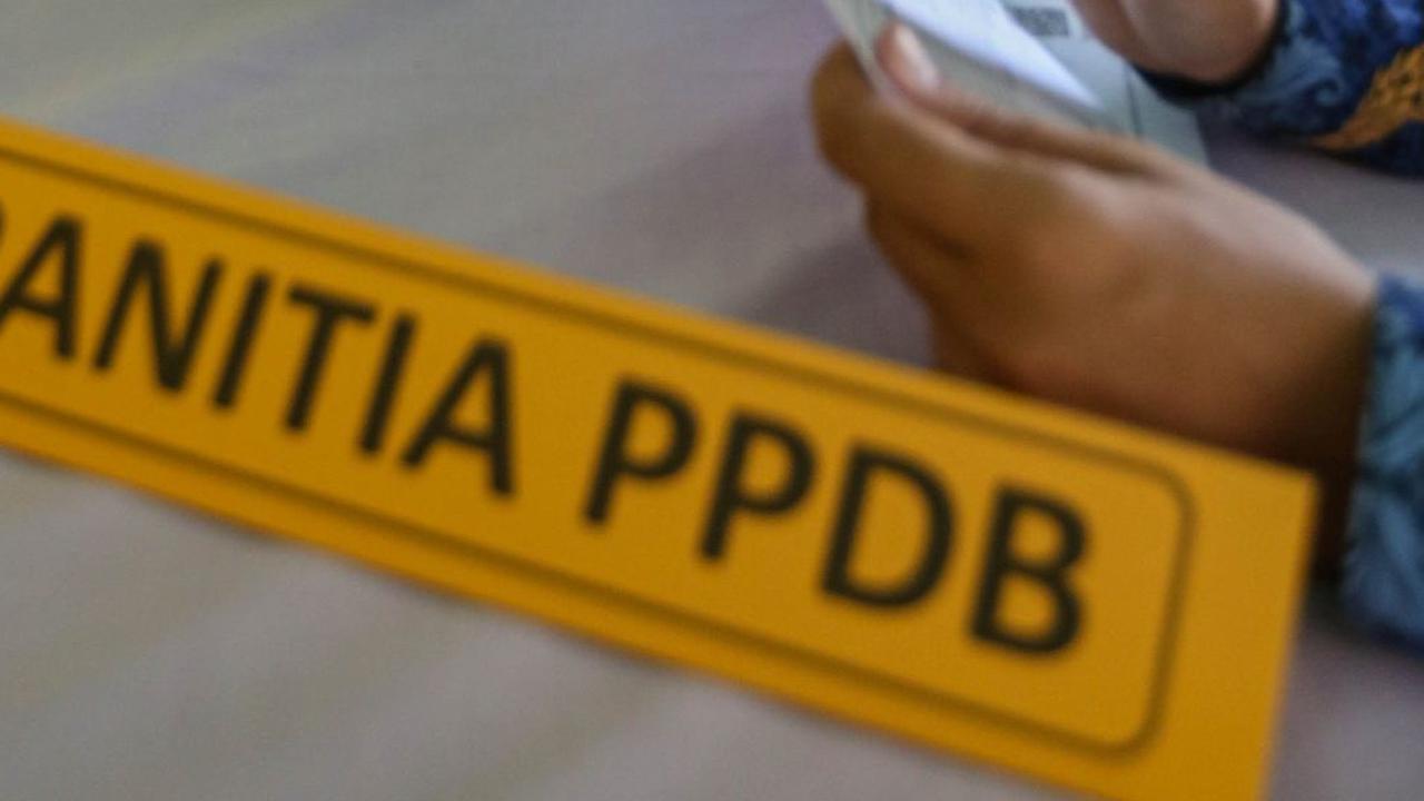 Mensesneg Sebut Konsep Baru PPDB 2025 Sudah Disusun Tinggal Diputuskan Prabowo, Sistem Zonasi Masih Ada
