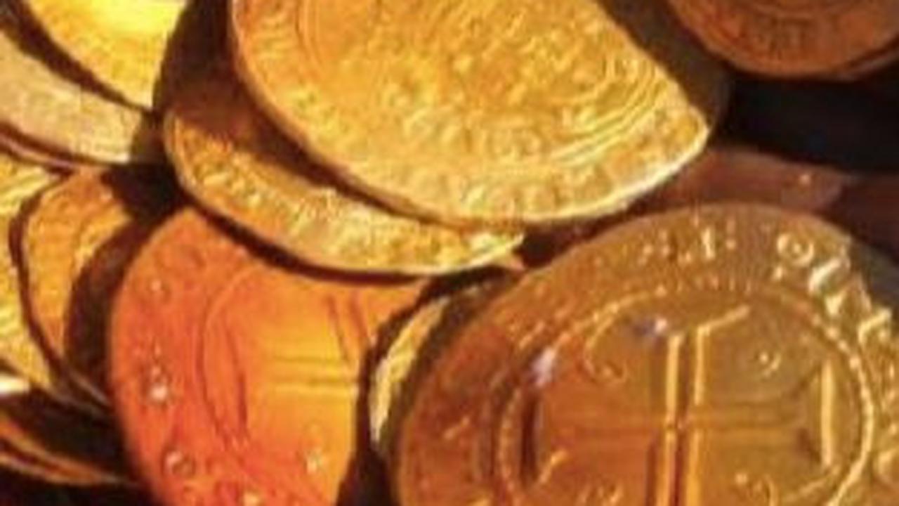 Terkubur Selama 5 Abad di Padang Pasir, Bangkai Kapal Ditemukan Berisi Harta Karun 2.000 Koin Emas
