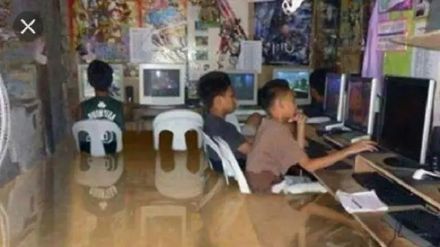Kelewat Cuek, Aksi Orang-orang Ini Bikin Kita Geleng-geleng Kepala