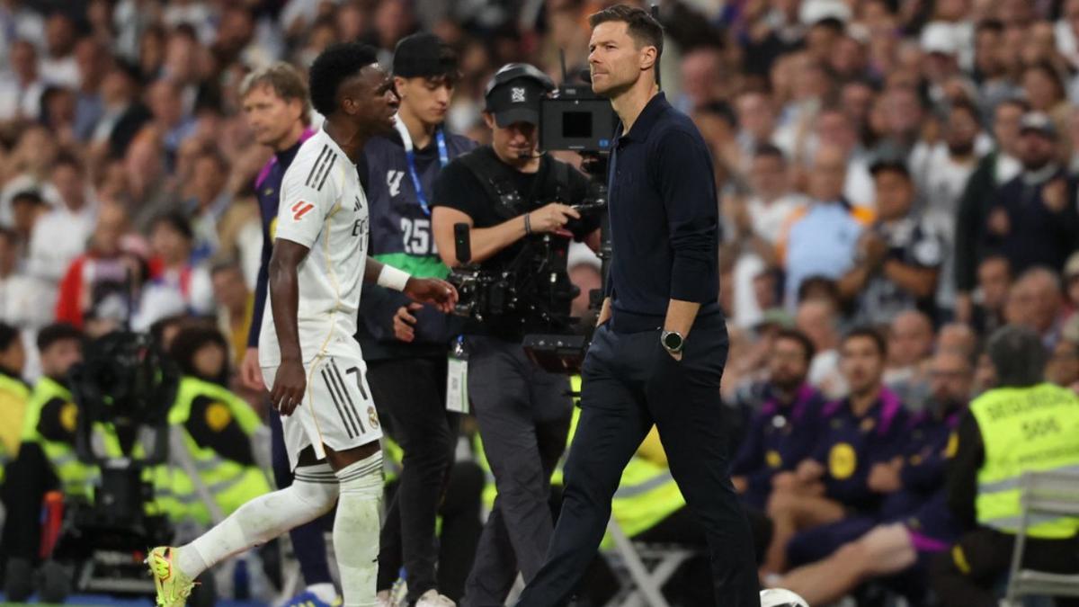 Vinicius Dikecam Gara-gara Ngamuk saat Ditarik Alonso di El Clasico Madrid vs Barcelona: Keterlaluan!