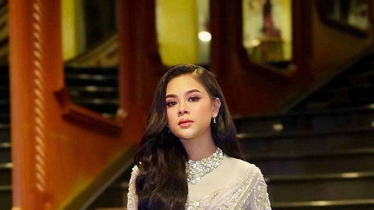 Selain Jago Nyanyi Dangdut, Tenyata Melly Lee Bisa Nyinden 'Belajar Otodidak