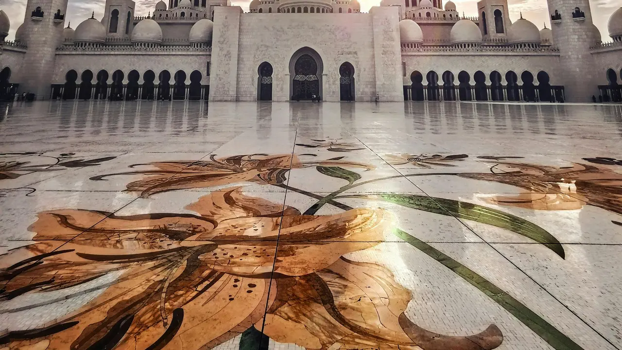 UAE (Uni Emirat Arab)