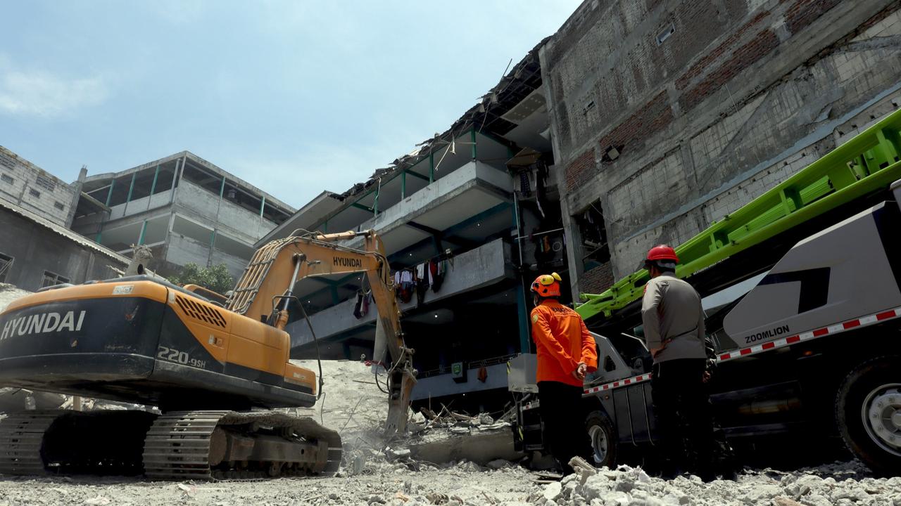 Update Ponpes Roboh: Pembersihan Puing Memasuki Tahap Akhir, Pencarian Korban Tinggal 10 Orang