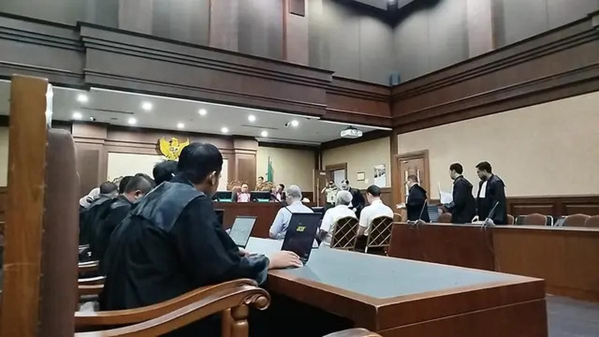 Harvey Moeis Hadapi Sidang Vonis Kasus Dugaan Korupsi Timah, Sandra Dewi Tak Nampak