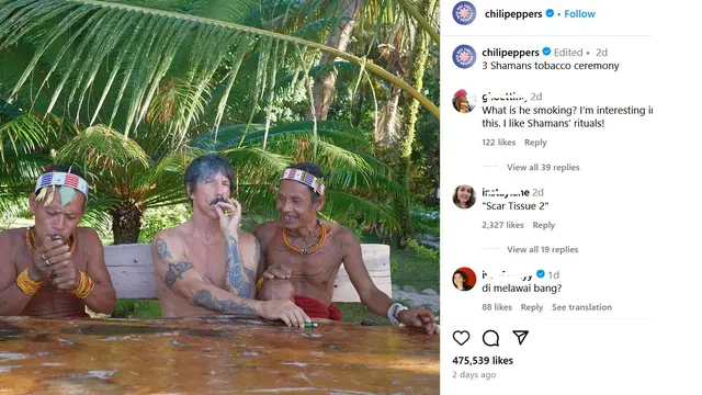 Anthony Kiedis Red Hot Chilli Peppers Liburan di Mentawai. (Instagram/ chilipeppers)