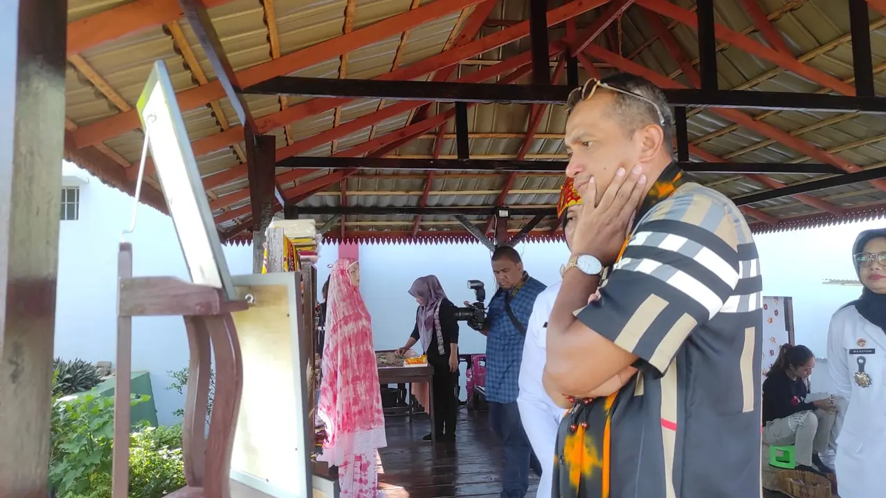 Wakil Menteri Hukum dan HAM Edward Omar Sharif Hiariej Mengunjungi Lapas Perempuan di Bengkulu
