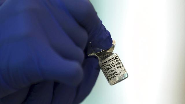 FOTO: Jepang Mulai Vaksinasi Virus Corona COVID-19