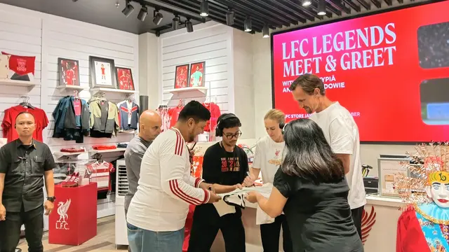 Ali Reds History, Content Creator Sepak Bola dan Sekaligus Fans Berat Liverpool.