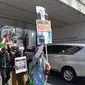 Solidaritas Seni untuk Palestina melalui Bandung Spirit for Palestine bersama masyarakat sipil lainnya serukan penghentian pembataian di Palestina. (sumber foto: Red Raws Center)