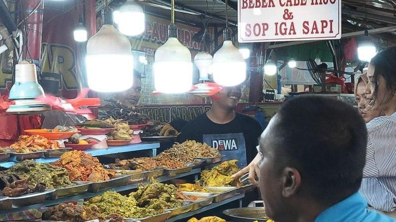 FOTO: Sedapnya Buka Puasa dengan Nasi Kapau Kramat Raya Bisa Bikin Nafsu Makan Bertambah