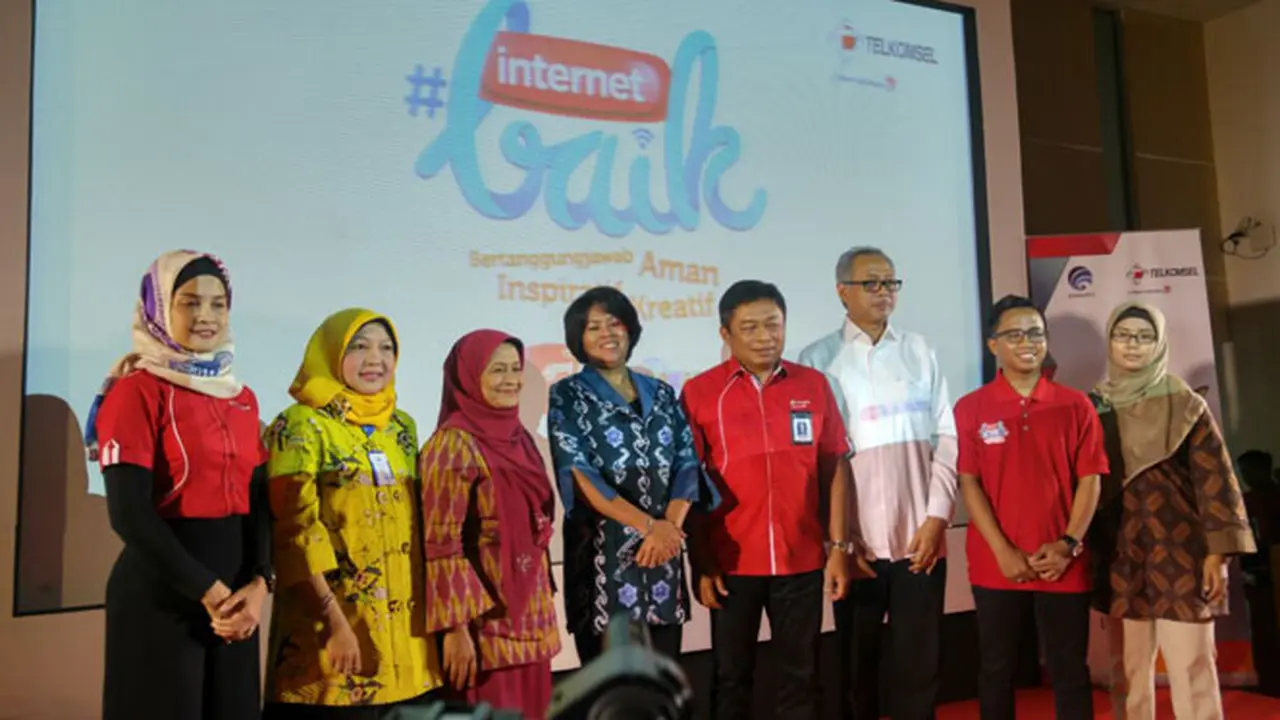 Pencanangan kampanye #internetBAIK