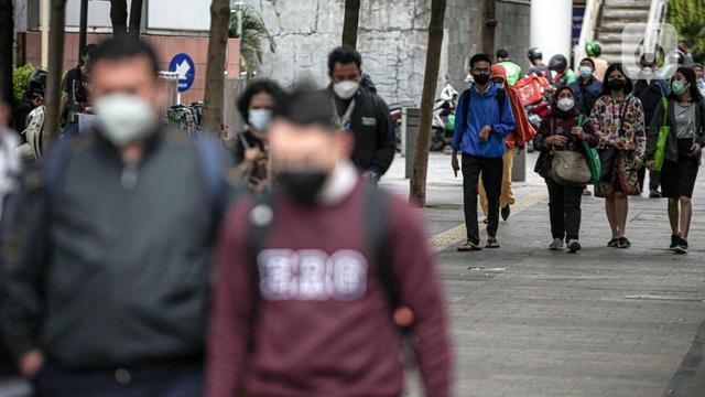 FOTO: Jumlah Kasus Aktif COVID-19 di Indonesia Melonjak