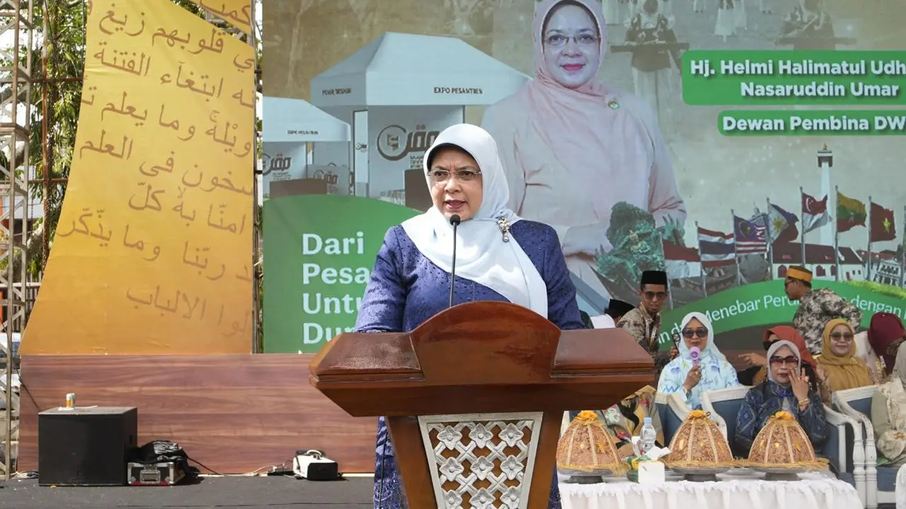 Penasihat Dharma Wanita Persatuan (DWP) Kementerian Agama, Helmi Halimatul Udhmah (Istimewa)