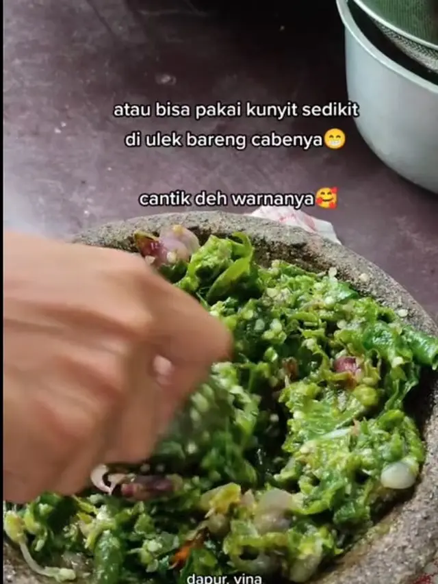 Tambah 2 Bahan Dapur, Ini Cara Bikin Sambal Hijau Agar Tetap Segar