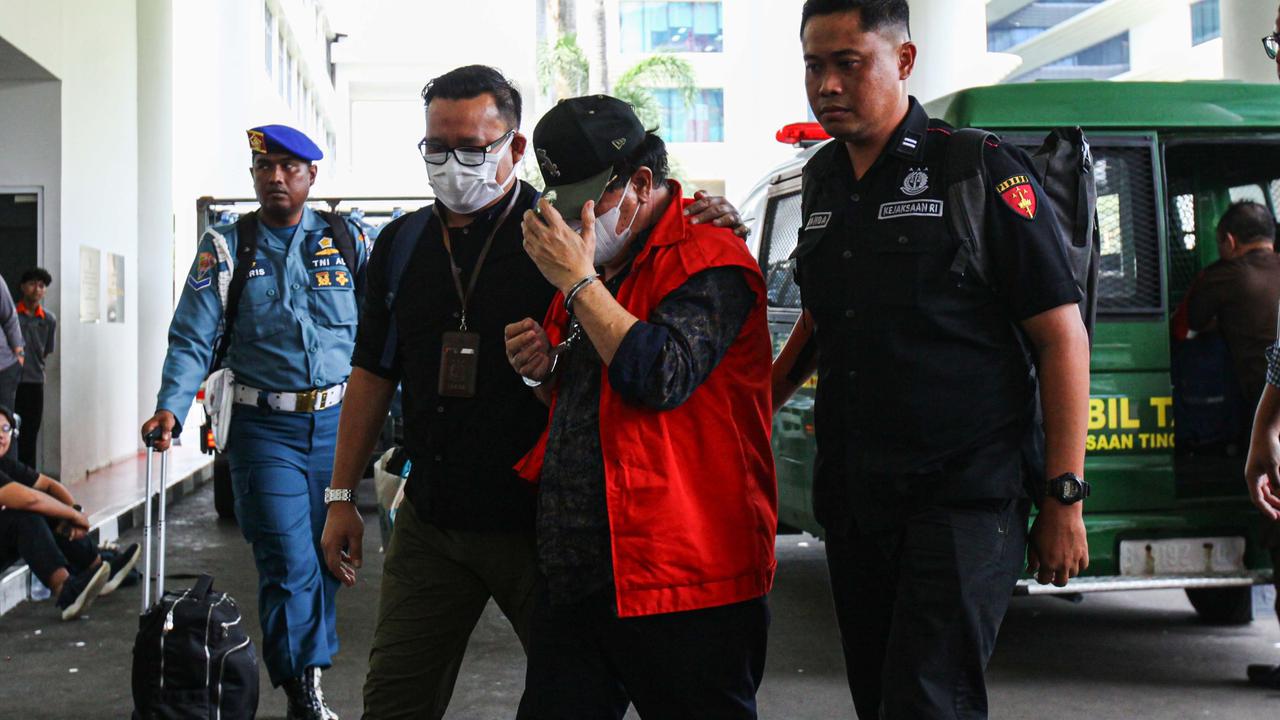 Hakim tersangka suap vonis bebas Ronald Tannur diperiksa Kejagung