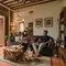 8 Rumah dengan Half Outdoor Living Room, Tren Baru untuk Iklim Tropis