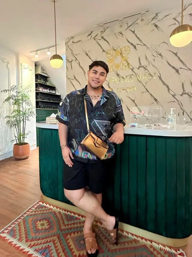 Gayanya Ditegur KPI, Ini 7 Potret Ivan Gunawan yang Selalu Mencuri Perhatian